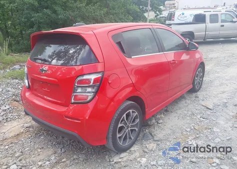 2020 Chevrolet Sonic from USA, damaged, VIN 1G1JD6SBXL4137057